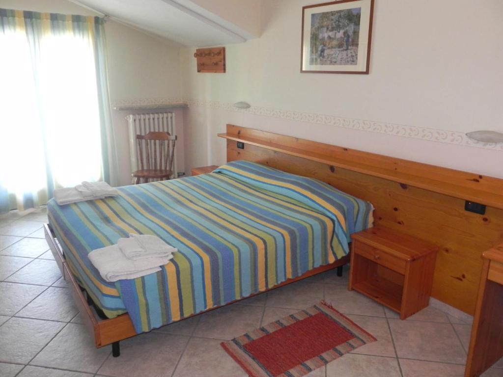 Hotel Ristorante Belsito Borgo San Dalmazzo Szoba fotó